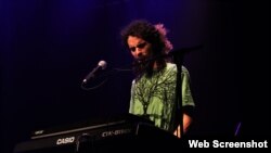 Abel González Lescay, músico cubano acosado desde el 11J hasta el presente (Tomado de su perfil en Facebook).